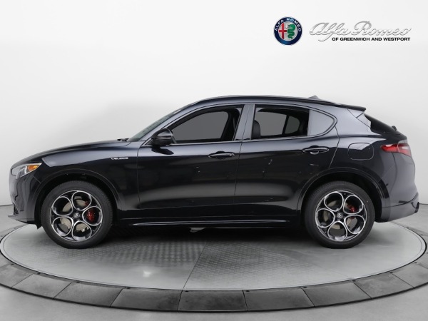 New 2023 Alfa Romeo Stelvio Veloce for sale Sold at Bentley Greenwich in Greenwich CT 06830 3