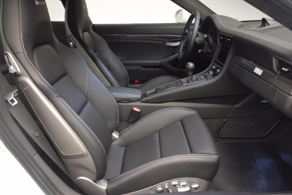 Used 2016 Porsche 911 R for sale Sold at Bentley Greenwich in Greenwich CT 06830 19