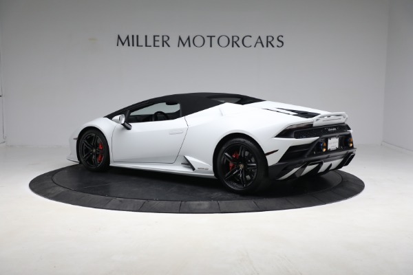 Used 2021 Lamborghini Huracan LP 610-2 EVO Spyder for sale Sold at Bentley Greenwich in Greenwich CT 06830 16