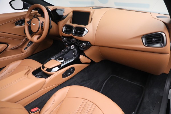 New 2023 Aston Martin Vantage V8 for sale $201,486 at Bentley Greenwich in Greenwich CT 06830 27