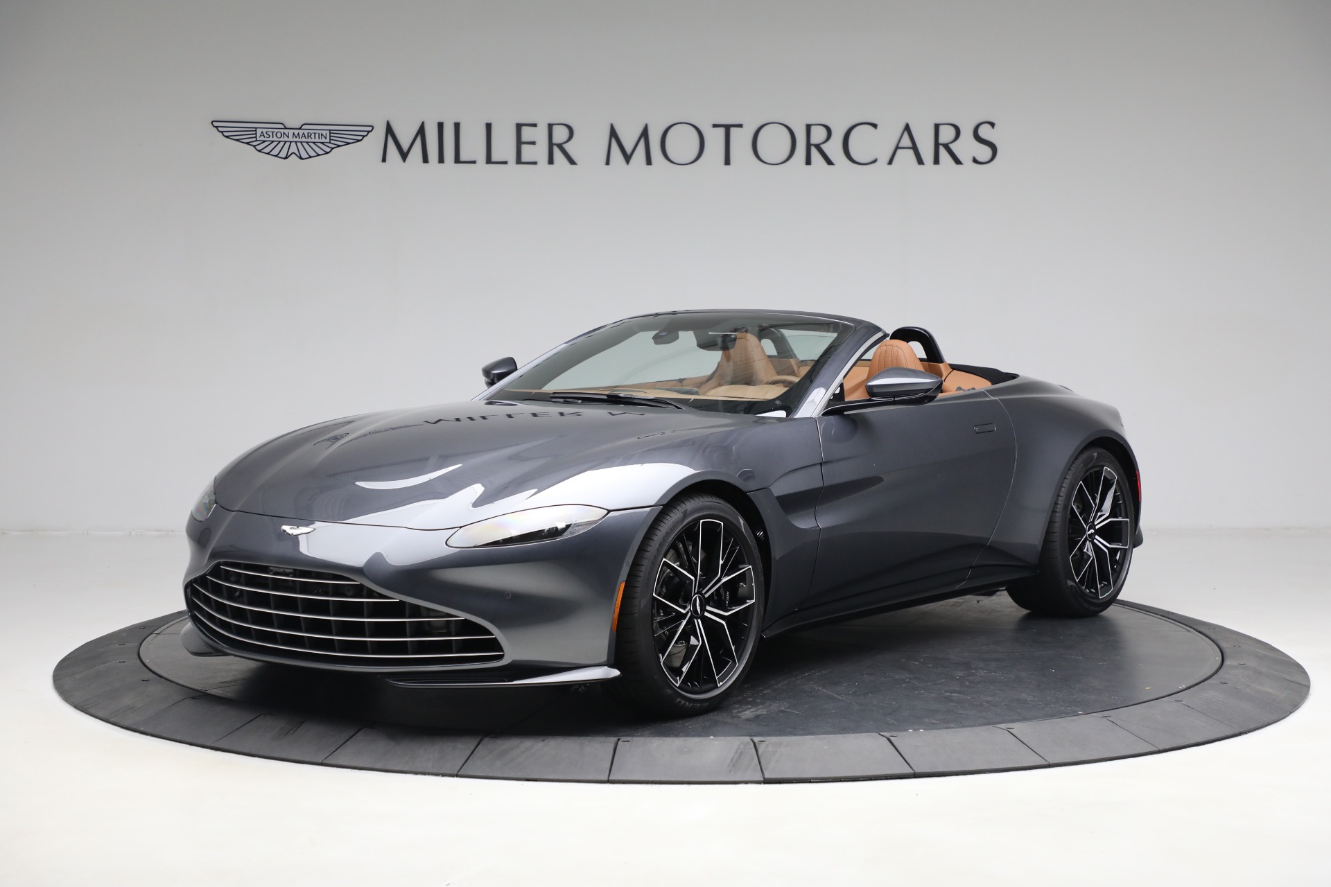 New 2023 Aston Martin Vantage V8 for sale $201,486 at Bentley Greenwich in Greenwich CT 06830 1