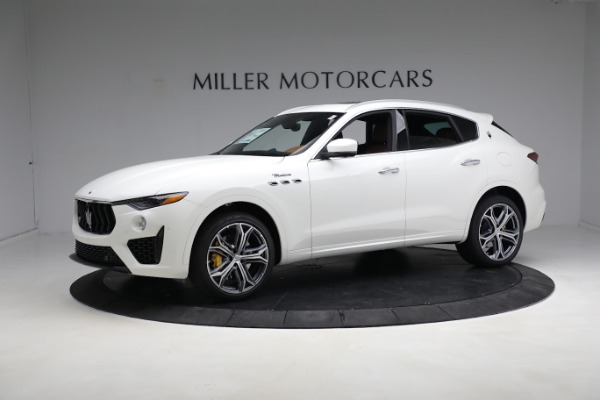 New 2023 Maserati Levante Modena for sale $110,585 at Bentley Greenwich in Greenwich CT 06830 2