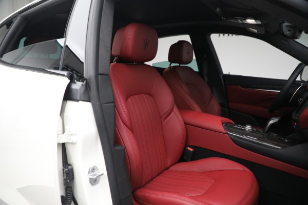 New 2023 Maserati Levante Modena for sale Sold at Bentley Greenwich in Greenwich CT 06830 20