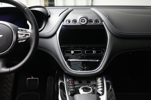 Used 2021 Aston Martin DBX for sale $134,900 at Bentley Greenwich in Greenwich CT 06830 20