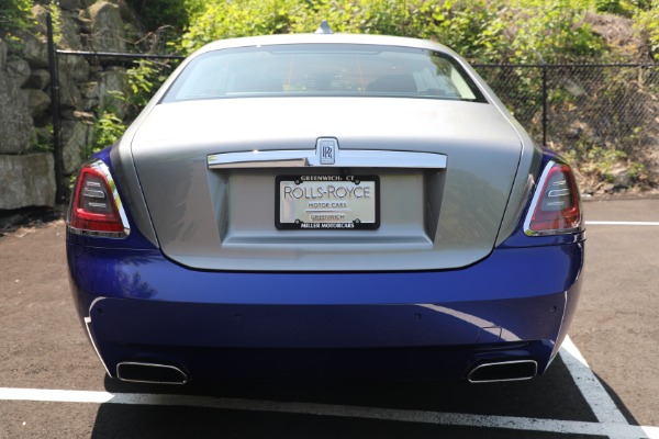 Used 2022 Rolls-Royce Ghost EWB for sale $345,900 at Bentley Greenwich in Greenwich CT 06830 11