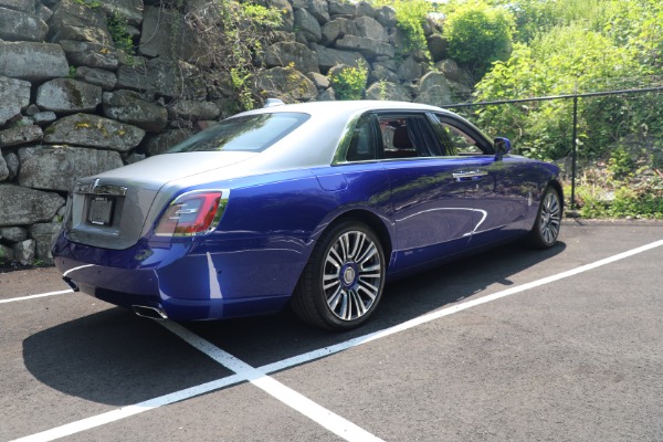 Used 2022 Rolls-Royce Ghost EWB for sale $345,900 at Bentley Greenwich in Greenwich CT 06830 12