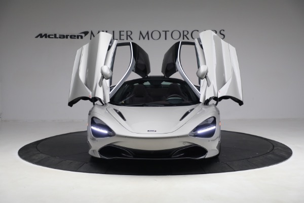 Used 2018 McLaren 720S Luxury for sale $244,900 at Bentley Greenwich in Greenwich CT 06830 17