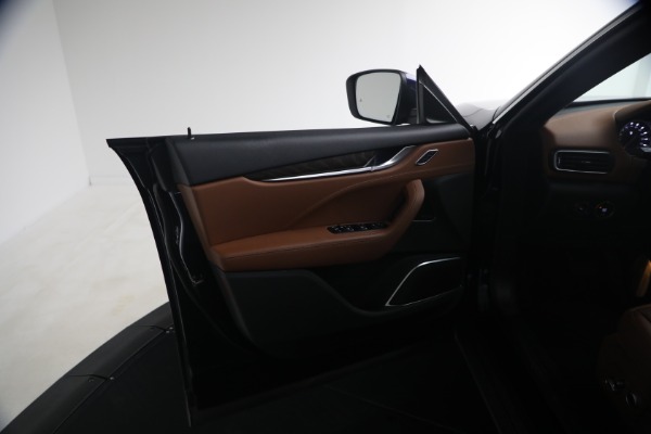 Used 2023 Maserati Levante Modena for sale $48,900 at Bentley Greenwich in Greenwich CT 06830 22