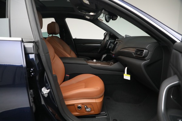 New 2023 Maserati Levante GT for sale $107,610 at Bentley Greenwich in Greenwich CT 06830 19