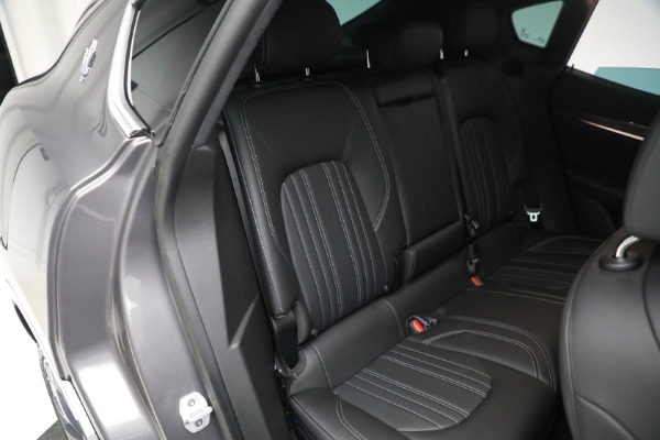 New 2023 Maserati Levante GT for sale $102,195 at Bentley Greenwich in Greenwich CT 06830 21