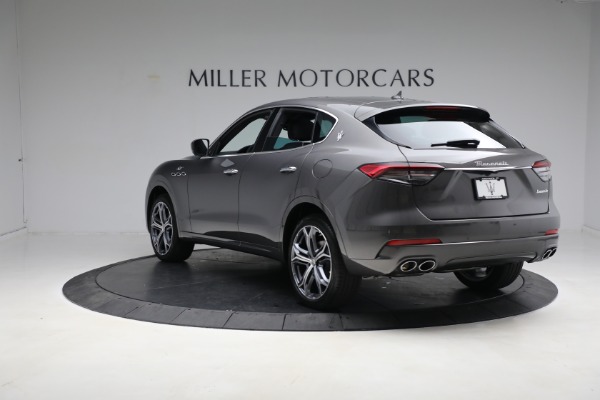 New 2023 Maserati Levante GT for sale $102,195 at Bentley Greenwich in Greenwich CT 06830 5