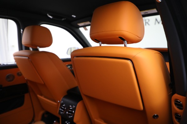 New 2023 Rolls-Royce Cullinan for sale $429,450 at Bentley Greenwich in Greenwich CT 06830 25