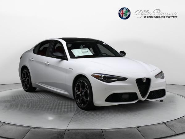 New 2023 Alfa Romeo Giulia Veloce for sale Sold at Bentley Greenwich in Greenwich CT 06830 12