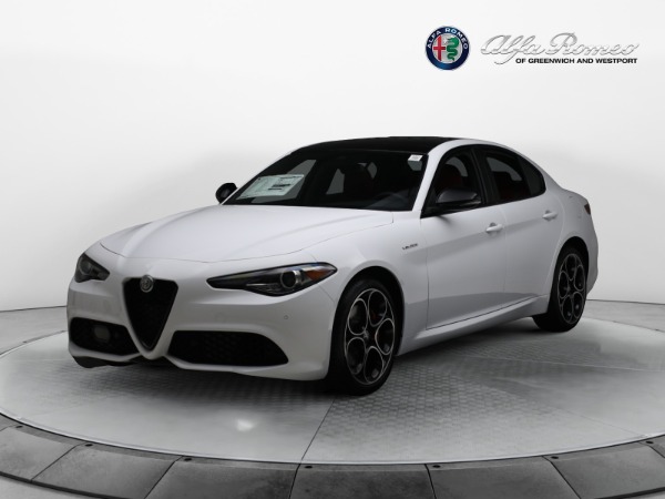 New 2023 Alfa Romeo Giulia Veloce for sale Sold at Bentley Greenwich in Greenwich CT 06830 2