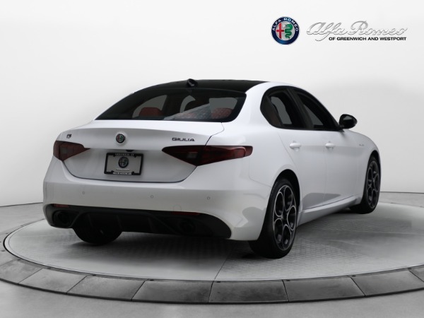 New 2023 Alfa Romeo Giulia Veloce for sale Sold at Bentley Greenwich in Greenwich CT 06830 8