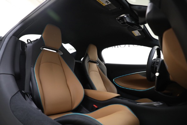 New 2023 McLaren Artura TechLux for sale $263,525 at Bentley Greenwich in Greenwich CT 06830 26