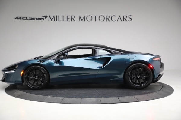 New 2023 McLaren Artura TechLux for sale $263,525 at Bentley Greenwich in Greenwich CT 06830 3