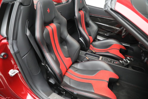 Used 2015 Ferrari 458 Speciale Aperta for sale $979,900 at Bentley Greenwich in Greenwich CT 06830 24