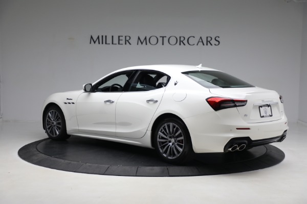 Used 2022 Maserati Ghibli Modena Q4 for sale Sold at Bentley Greenwich in Greenwich CT 06830 4