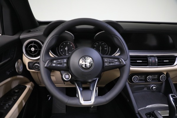 New 2023 Alfa Romeo Stelvio Ti Lusso AWD for sale Sold at Bentley Greenwich in Greenwich CT 06830 19