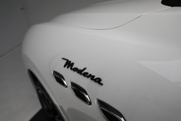 New 2023 Maserati Levante Modena for sale $110,716 at Bentley Greenwich in Greenwich CT 06830 22