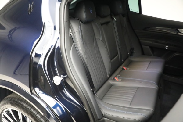 New 2023 Maserati Grecale PrimaSerie Modena for sale $94,101 at Bentley Greenwich in Greenwich CT 06830 27
