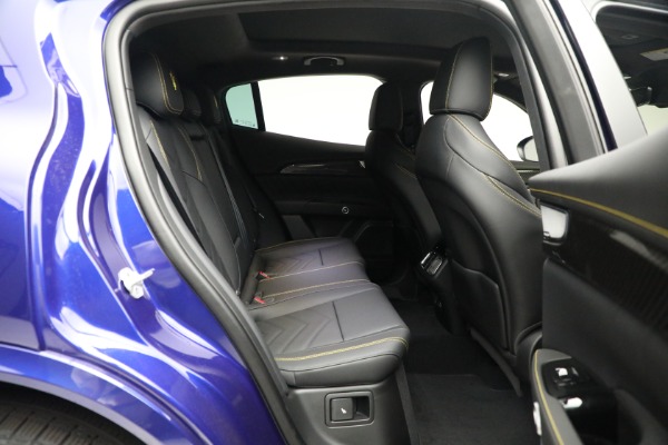 New 2023 Maserati Grecale Modena for sale $91,501 at Bentley Greenwich in Greenwich CT 06830 21
