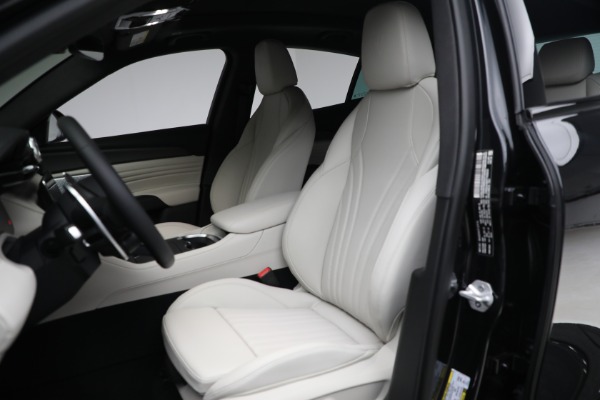 New 2023 Maserati Grecale Modena for sale $85,101 at Bentley Greenwich in Greenwich CT 06830 15