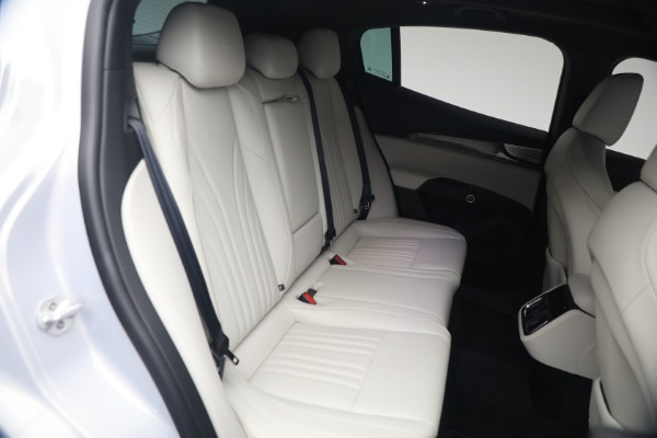 Used 2023 Maserati Grecale Modena for sale $44,900 at Bentley Greenwich in Greenwich CT 06830 21