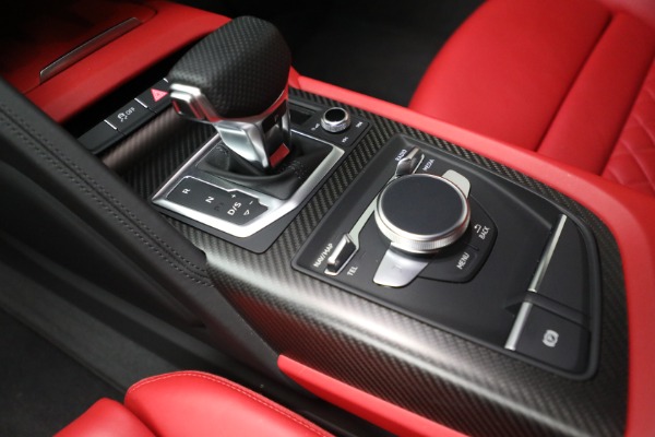 Used 2017 Audi R8 5.2 quattro V10 for sale Sold at Bentley Greenwich in Greenwich CT 06830 19