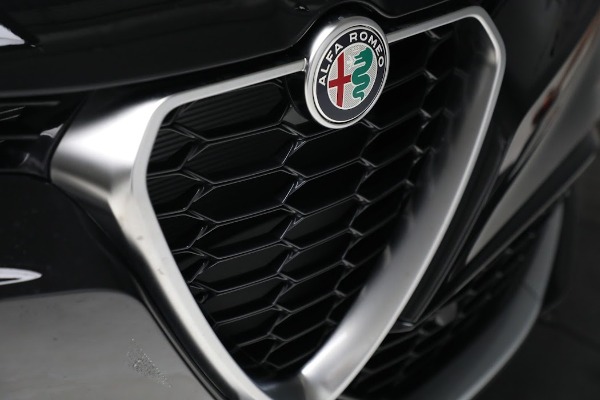 New 2024 Alfa Romeo Tonale Ti for sale $53,290 at Bentley Greenwich in Greenwich CT 06830 23