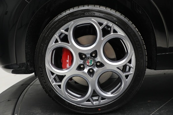 New 2024 Alfa Romeo Tonale Ti for sale $53,290 at Bentley Greenwich in Greenwich CT 06830 25