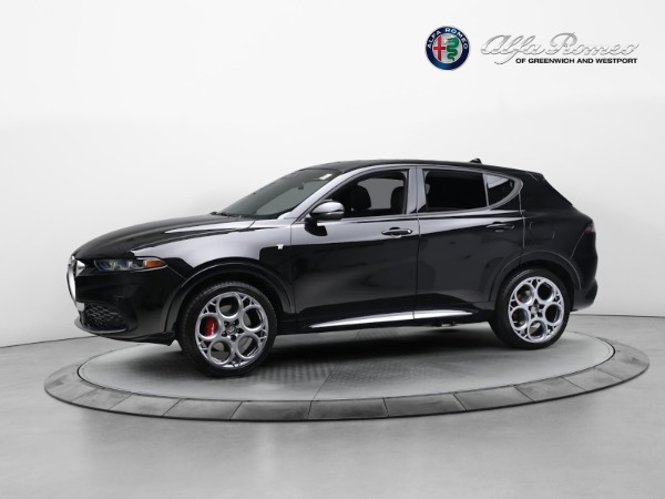 New 2024 Alfa Romeo Tonale Ti for sale $53,290 at Bentley Greenwich in Greenwich CT 06830 3