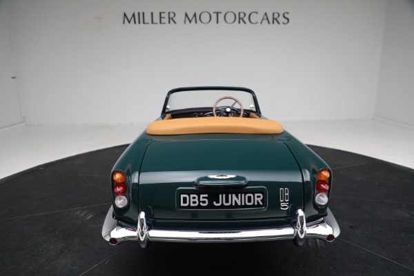 New 2023 Aston Martin DB5 for sale $78,000 at Bentley Greenwich in Greenwich CT 06830 28
