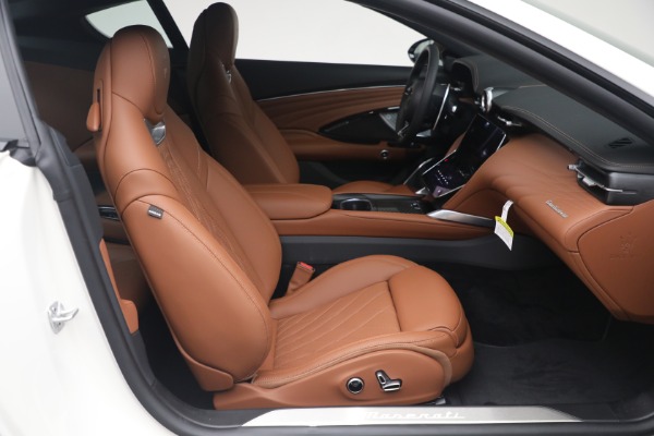 New 2024 Maserati GranTurismo Modena for sale $198,920 at Bentley Greenwich in Greenwich CT 06830 12