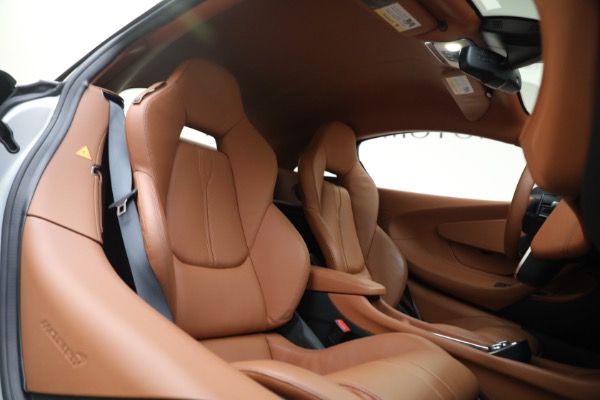Used 2017 McLaren 570S for sale $166,900 at Bentley Greenwich in Greenwich CT 06830 21