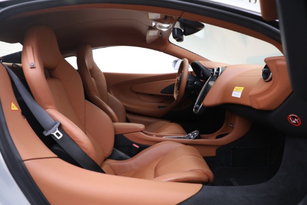Used 2017 McLaren 570S for sale $166,900 at Bentley Greenwich in Greenwich CT 06830 22