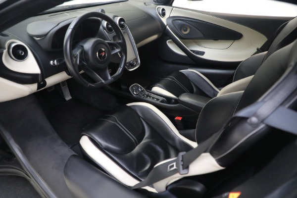 Used 2017 McLaren 570S for sale Call for price at Bentley Greenwich in Greenwich CT 06830 22