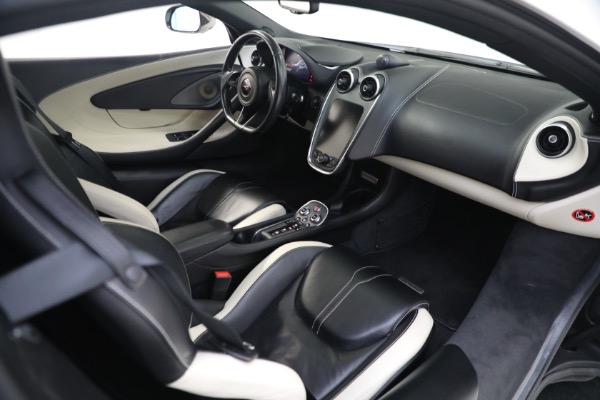 Used 2017 McLaren 570S for sale Call for price at Bentley Greenwich in Greenwich CT 06830 25