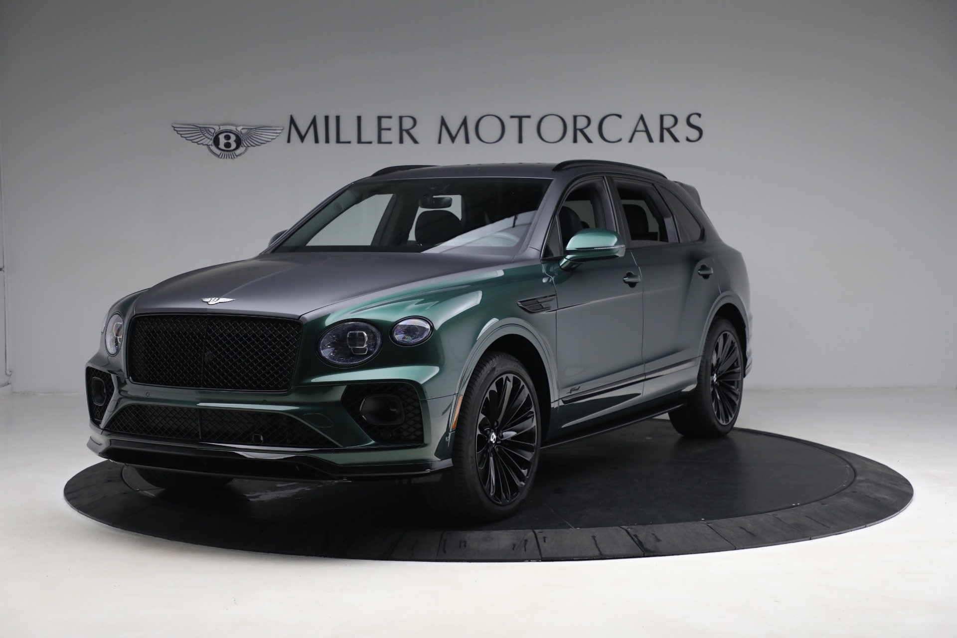 Used 2022 Bentley Bentayga Speed for sale $239,900 at Bentley Greenwich in Greenwich CT 06830 1