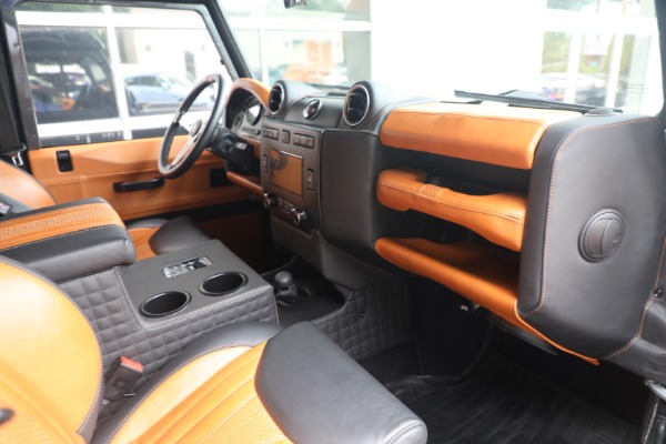 Used 1983 Land Rover Defender 110 Double Cab 6x6 Edition for sale $399,900 at Bentley Greenwich in Greenwich CT 06830 12