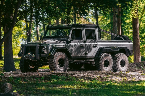 Used 1983 Land Rover Defender 110 Double Cab 6x6 Edition for sale $399,900 at Bentley Greenwich in Greenwich CT 06830 19