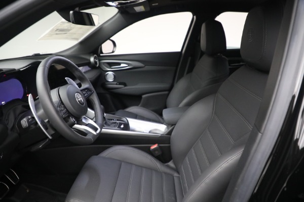 New 2024 Alfa Romeo Tonale Veloce for sale Sold at Bentley Greenwich in Greenwich CT 06830 12