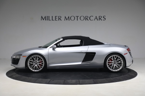 Used 2015 Audi R8 4.2 quattro Spyder for sale $149,900 at Bentley Greenwich in Greenwich CT 06830 14