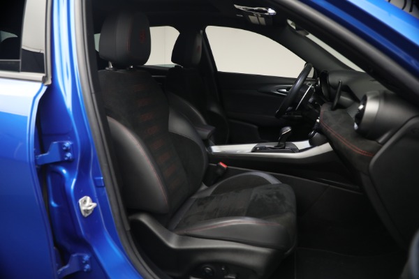 Used 2024 Alfa Romeo Tonale Veloce for sale $26,900 at Bentley Greenwich in Greenwich CT 06830 17