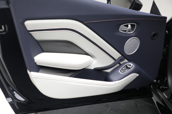 New 2023 Aston Martin Vantage V8 for sale $195,586 at Bentley Greenwich in Greenwich CT 06830 16