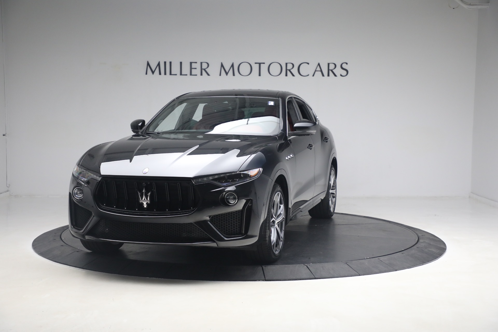 Used 2019 Maserati Levante Trofeo for sale $81,900 at Bentley Greenwich in Greenwich CT 06830 1