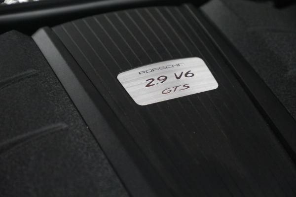Used 2022 Porsche Macan GTS for sale $82,900 at Bentley Greenwich in Greenwich CT 06830 27