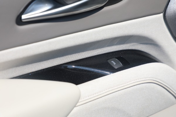 Used 2021 Cadillac Escalade ESV Premium Luxury Platinum for sale Sold at Bentley Greenwich in Greenwich CT 06830 20