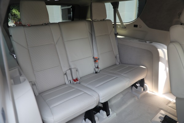 Used 2021 Cadillac Escalade ESV Premium Luxury Platinum for sale Sold at Bentley Greenwich in Greenwich CT 06830 21